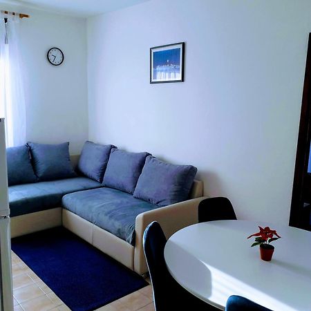 Apartments Tiho&Marija Tribalj 外观 照片
