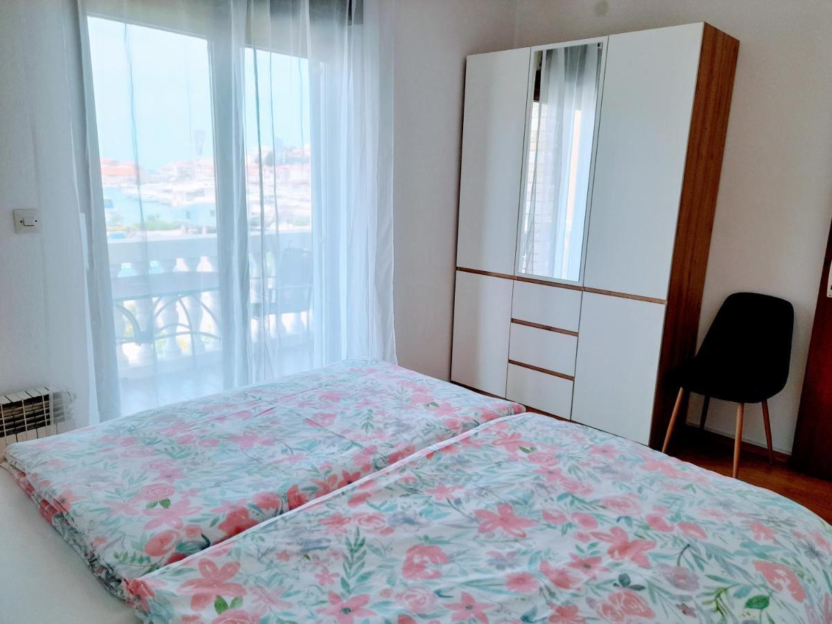 Apartments Tiho&Marija Tribalj 外观 照片